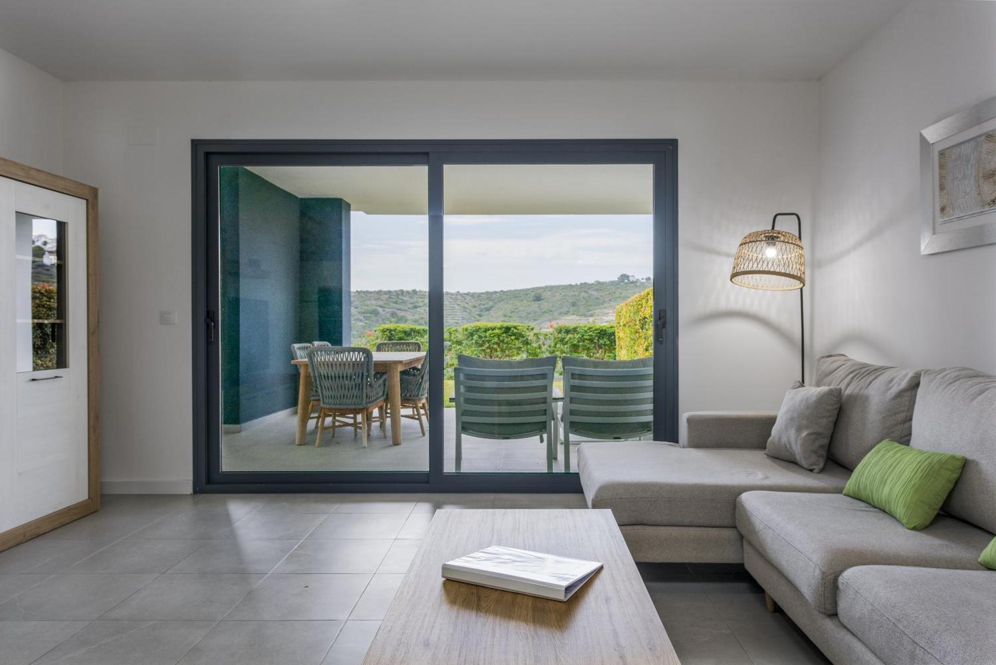Top Casares Golf Apartment Exterior photo